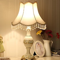 泊盛牌欧式经典台灯,U6型奢华布艺卧室台灯,精美手工树脂雕花工艺